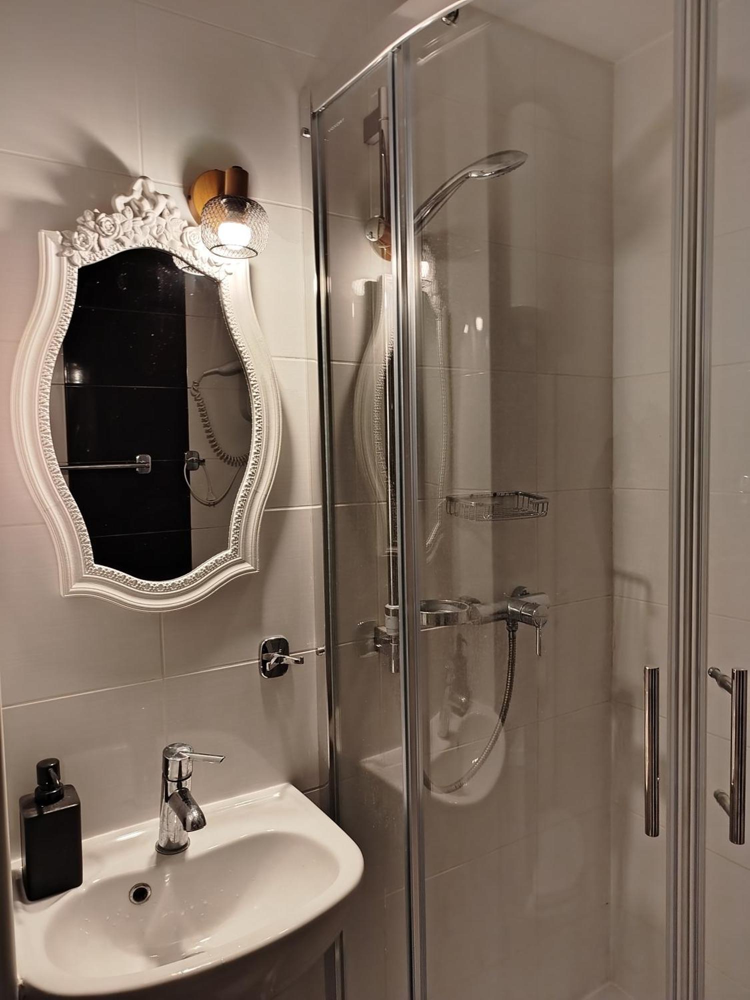 Apartman Iva Новаля Екстер'єр фото